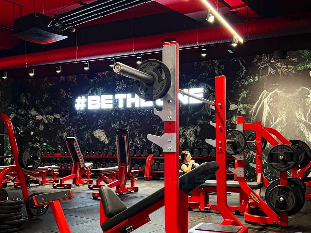 One Fitness Club IssyLesMoulineaux Tarifs, Avis, Horaires, Offre d