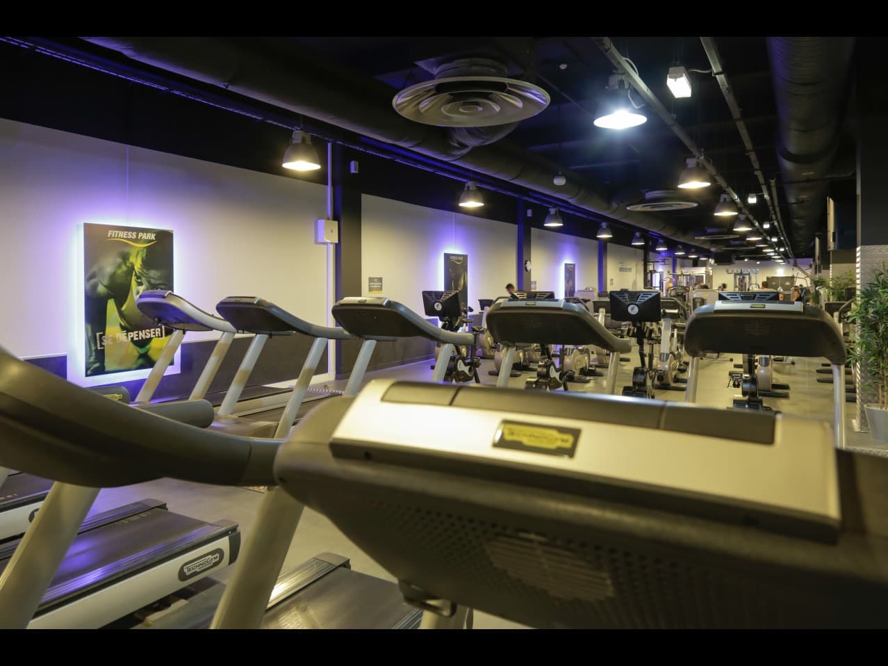 Fitness Park CharentonlePont Bercy 2 Tarifs, Avis, Horaires